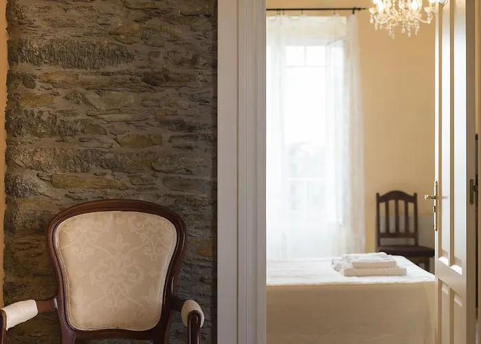 Rural Auristela Hotel 2*